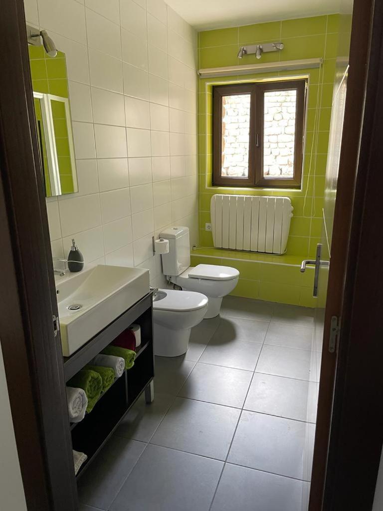 Apartamentos Los Tojos Colsa Exteriör bild